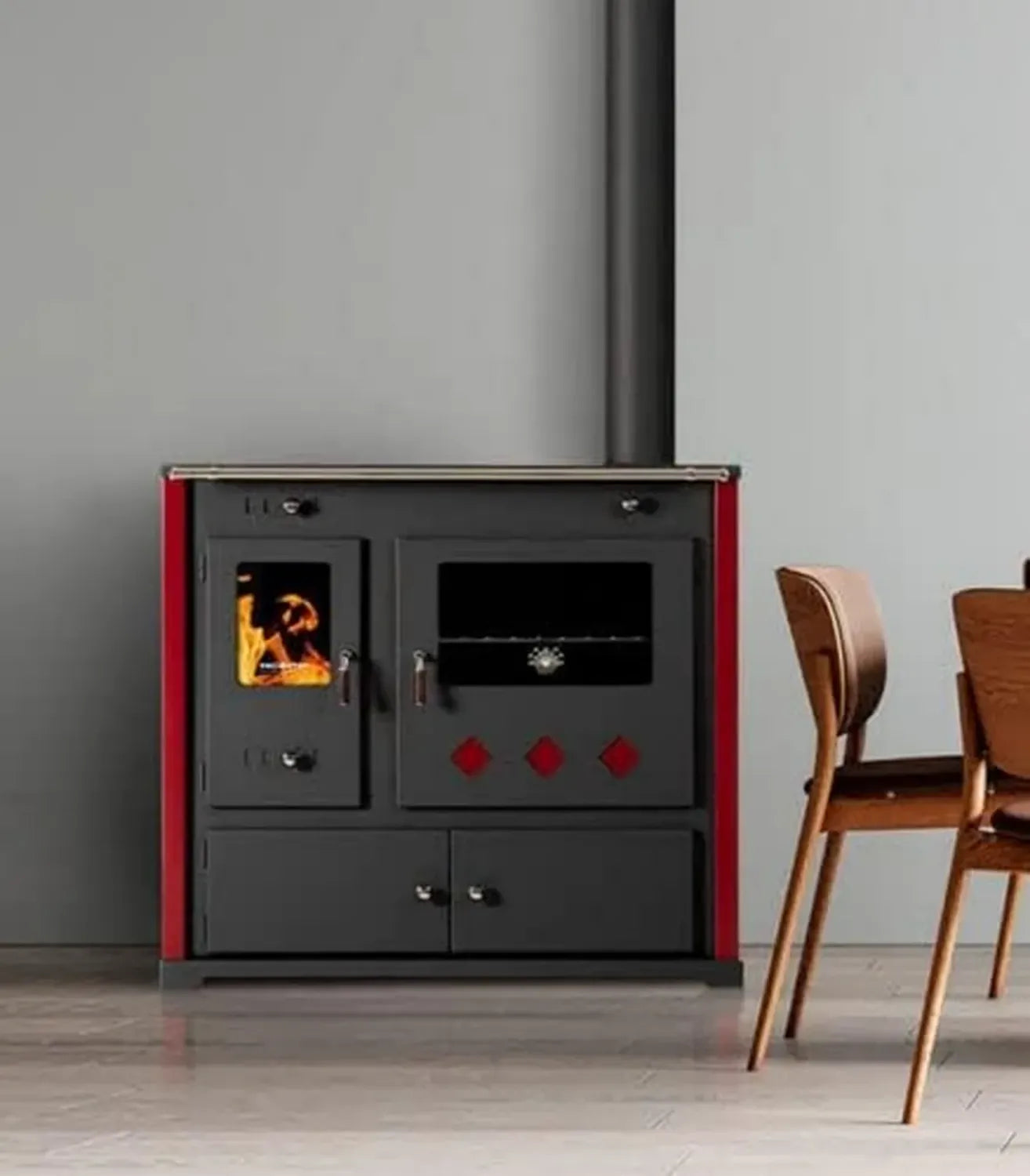 Caminetto a legna con piastra in ghisa e scarico laterale - 7,38 kW